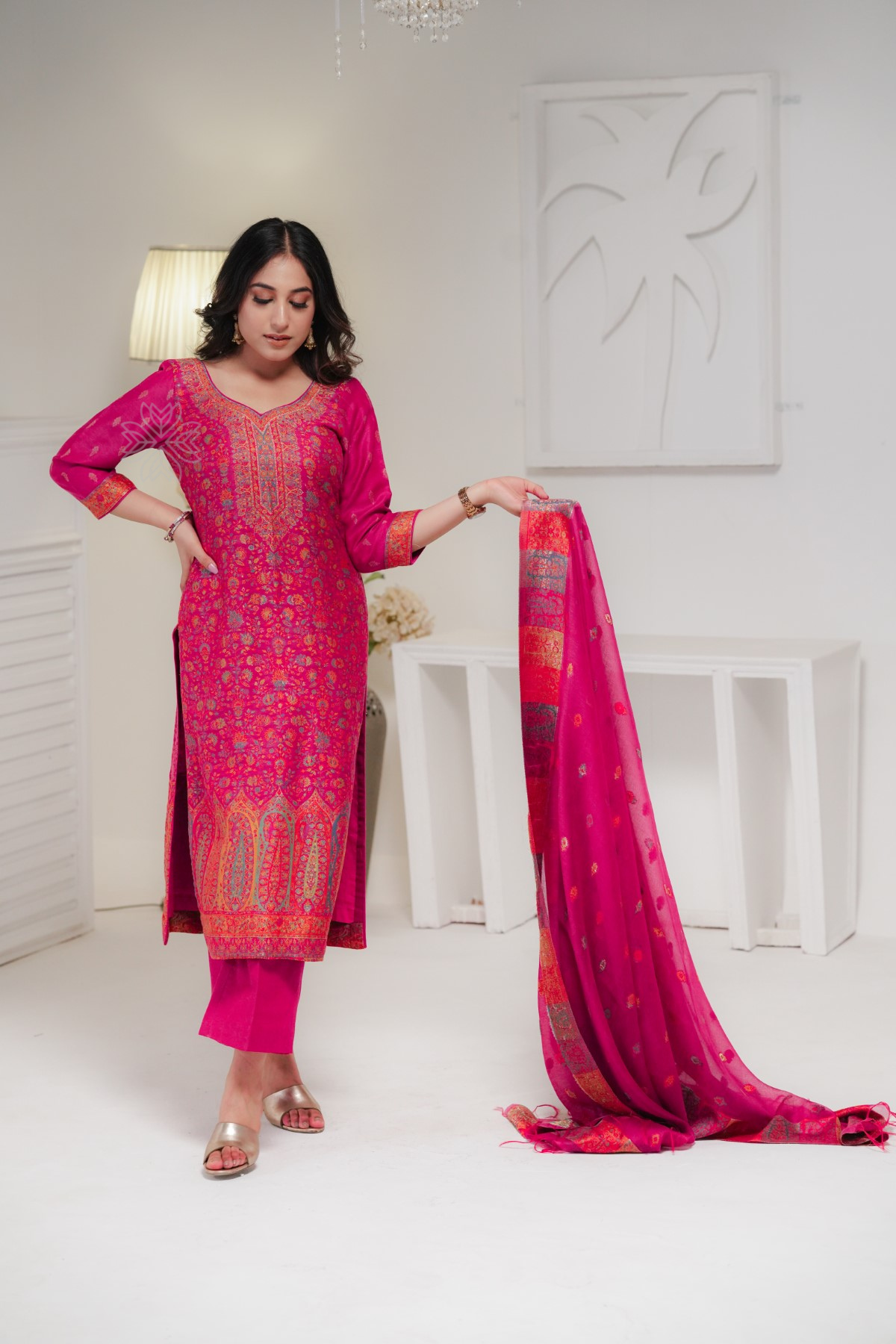 Pink Kani Silk Linen Suit with ZariImperial Weaves