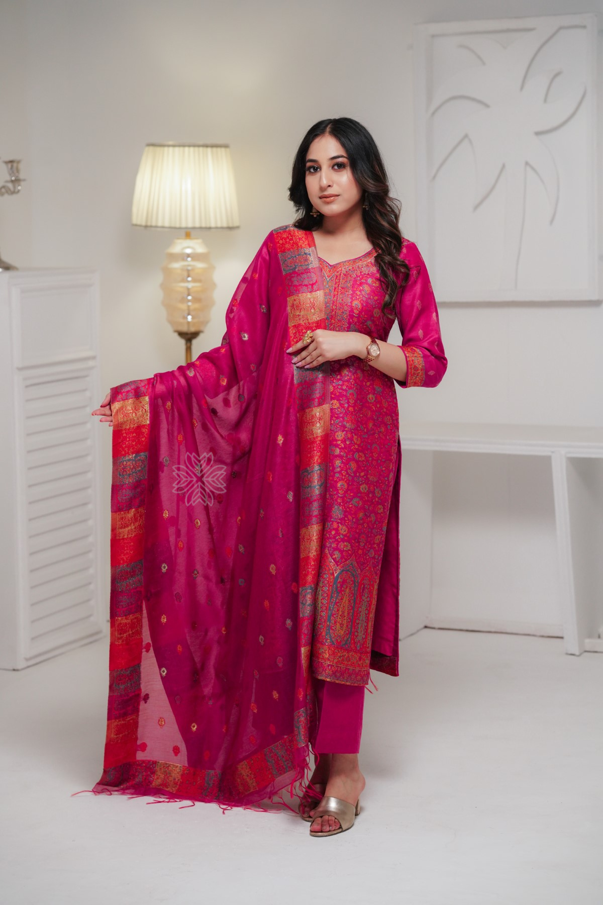 Pink Kani Silk Linen Suit with ZariImperial Weaves